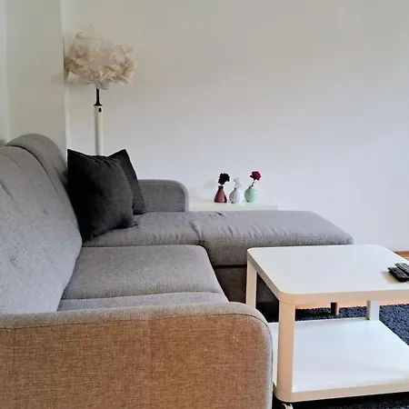 Sea Side Apartment *